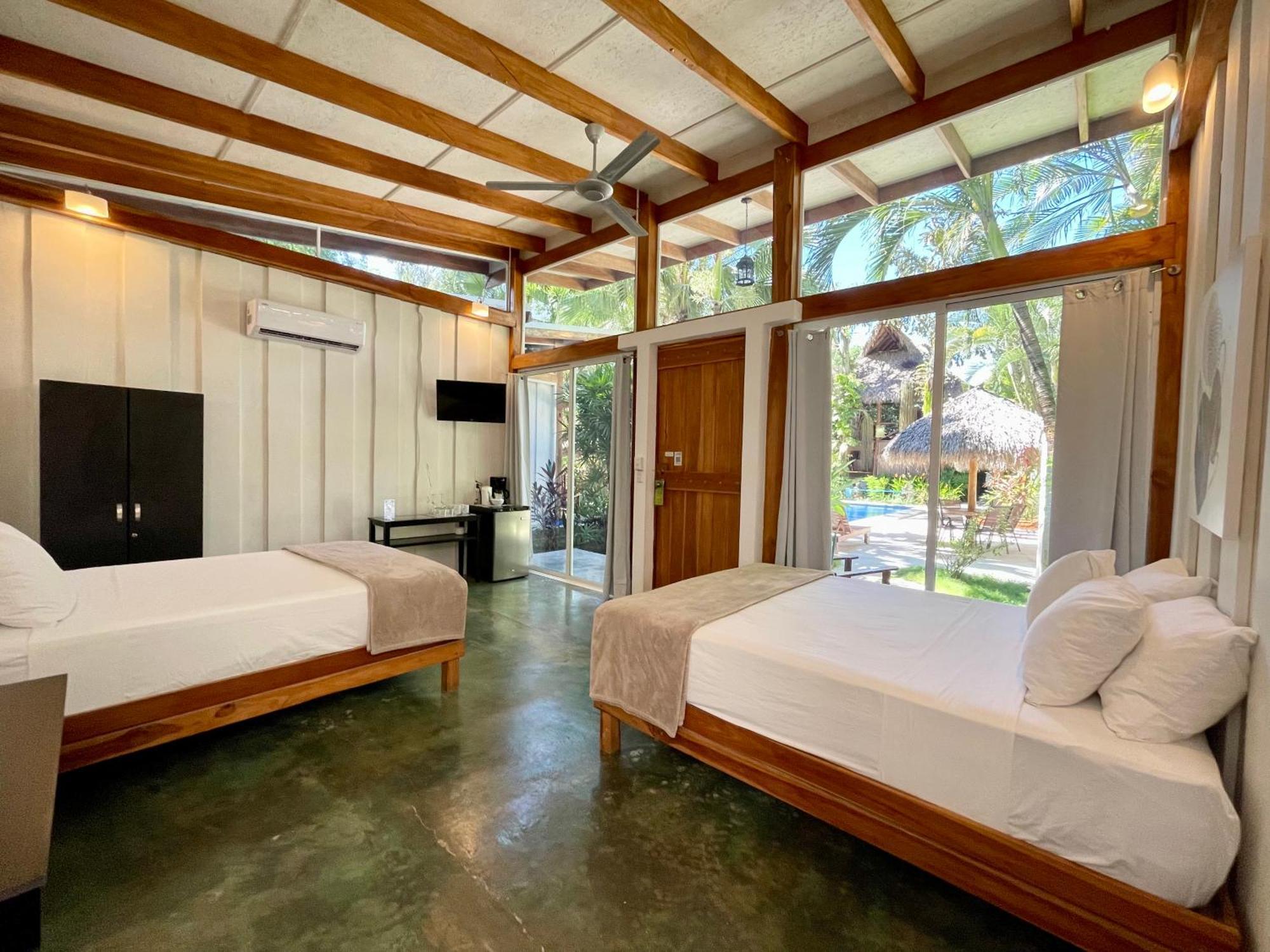 Fuego Lodge Playa Santa Teresa  Eksteriør billede